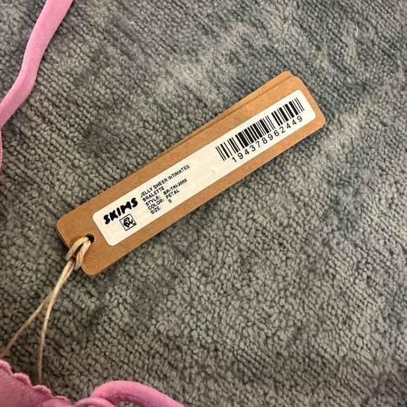 💗 SKIMS Jelly Sheer Intimates Bralette 💗 - Picture 3 of 5